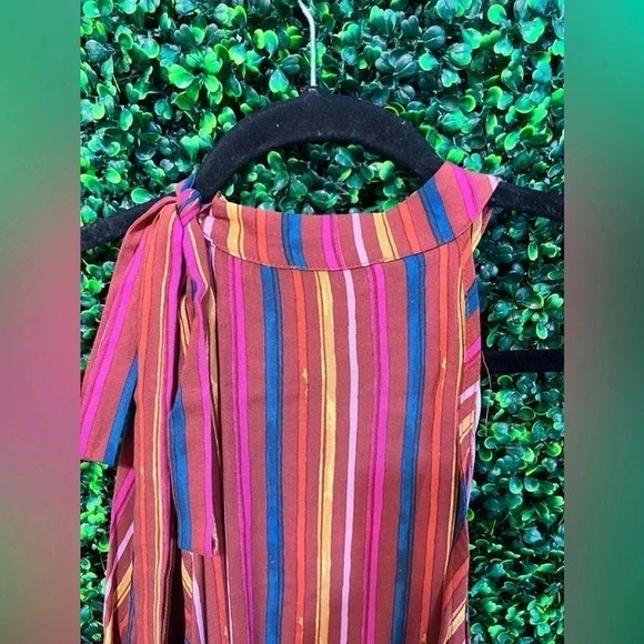 Savanna Jane Tie Neck Halter Tank - Size Medium NWT - Picture 7 of 9